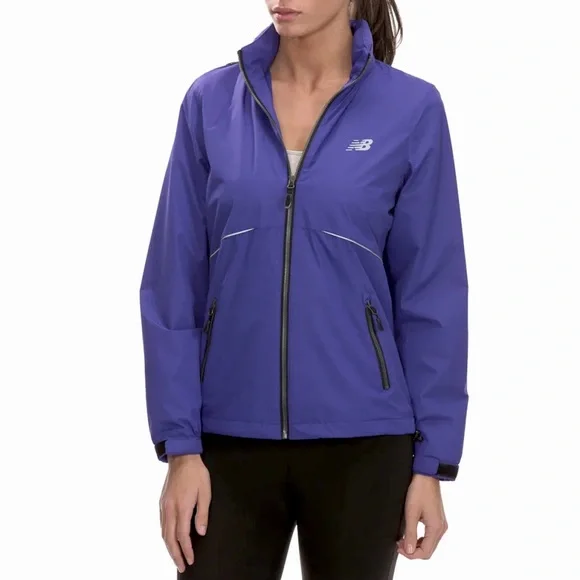 New Balance Women's Mesh-Lined Windjacket - Picture 2 of 5